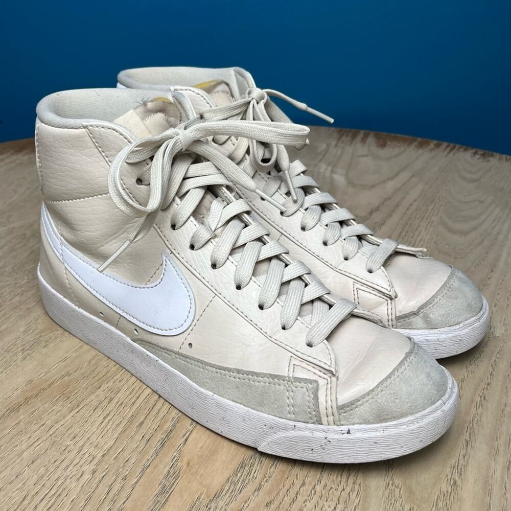Nike Women’s Blazer Mid 77 Next Nature Sneakers Athletic Shoes Cream Size 8.5